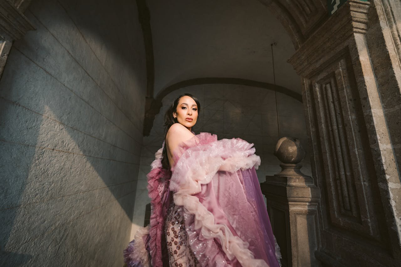 elegant-woman-in-pink-dress-in-mexico-city-32803088